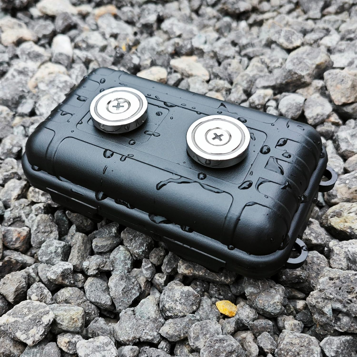 a5ae81c483b7d02edf60b68c5be71305.png Magnetic Key Holder under Car,Weatherproof Magnetic Key Box under Car,Hide a Key Magnetic Key Box,Hidden Key Holder Magnetic Key Hider Outdoor 【Splash Resistant】 - Image 1